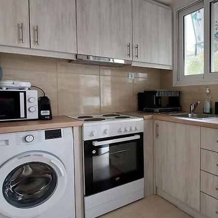 Cozy Apartment In Nea Smyrni Афины Экстерьер фото