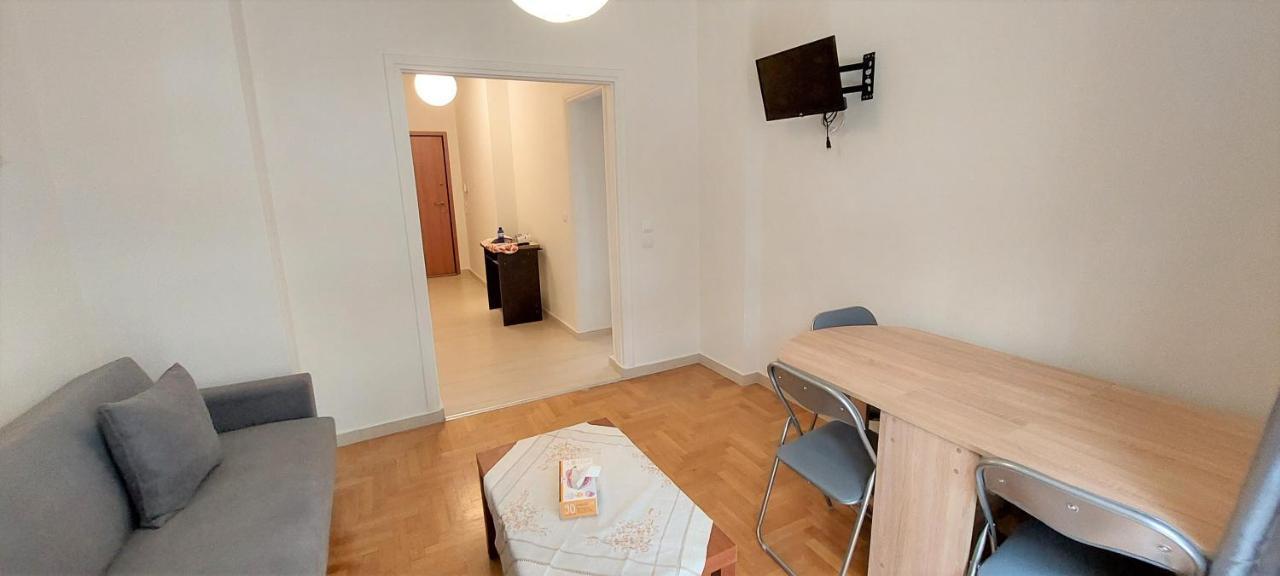 Cozy Apartment In Nea Smyrni Афины Экстерьер фото