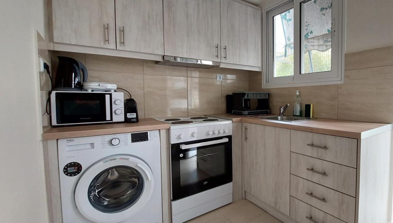 Cozy Apartment In Nea Smyrni Афины Экстерьер фото